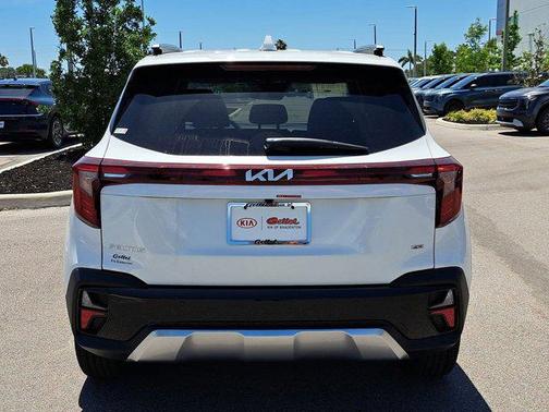 2025 Kia Seltos EX