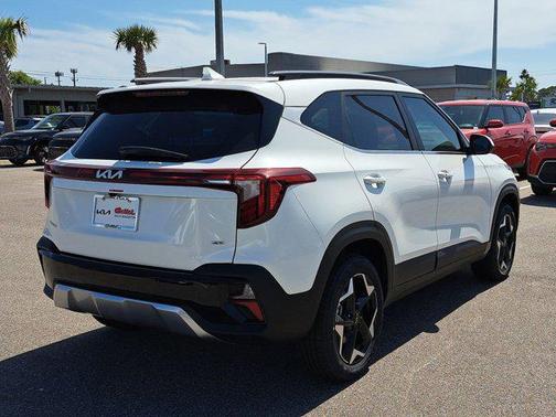 2025 Kia Seltos EX