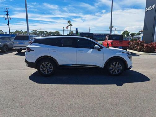 2023 Kia Sportage SX