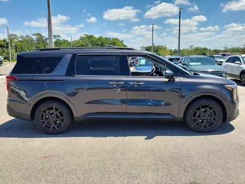 2025 Kia Carnival Hybrid SX