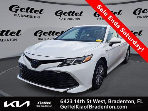 2019 Toyota Camry Hybrid LE