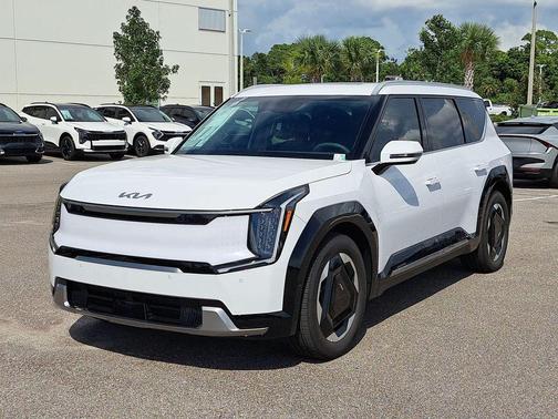 2026 Kia EV9 Land
