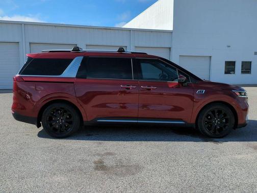 2023 Kia Carnival SX Prestige