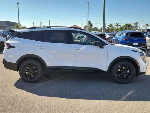 2025 Kia Sportage S