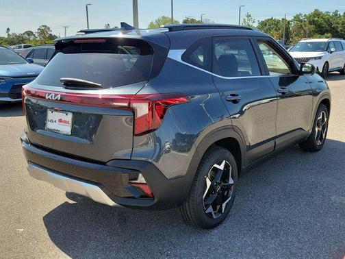 2025 Kia Seltos EX
