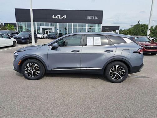 2023 Kia Sportage EX