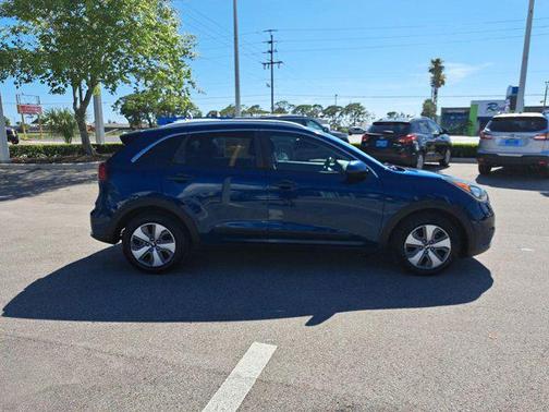 2019 Kia Niro LX