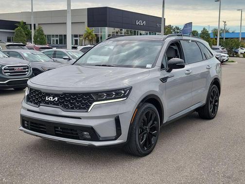 2022 Kia Sorento SX