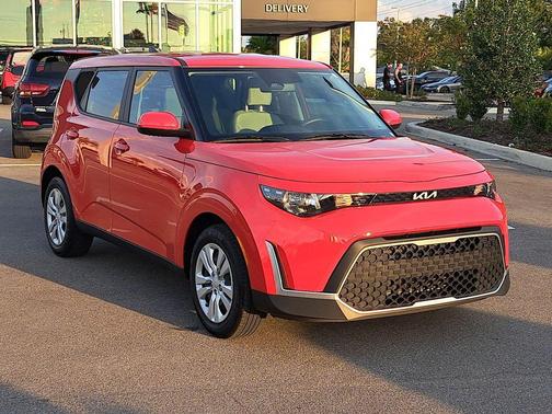 2024 Kia Soul LX