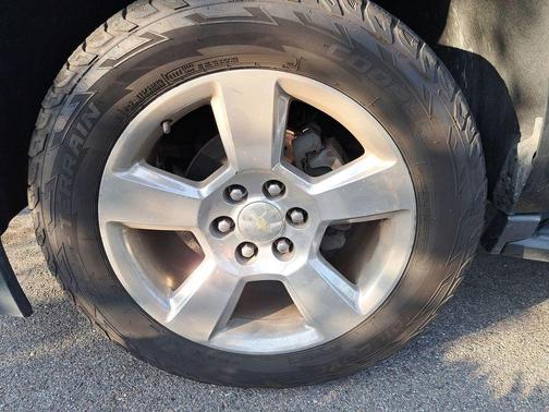 2017 Chevrolet Suburban LT