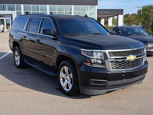 2017 Chevrolet Suburban LT