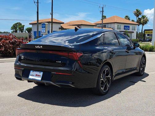 2025 Kia K5 GT-Line