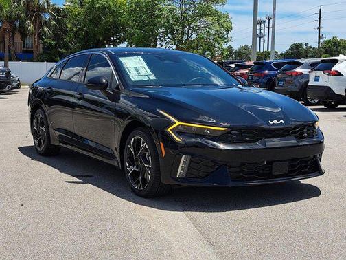 2025 Kia K5 GT-Line