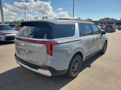 2026 Kia Carnival Hybrid EX