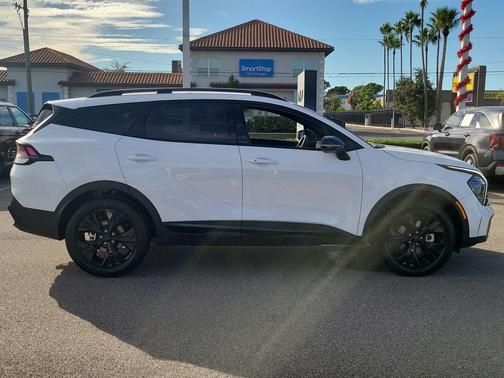 2025 Kia Sportage X-Line