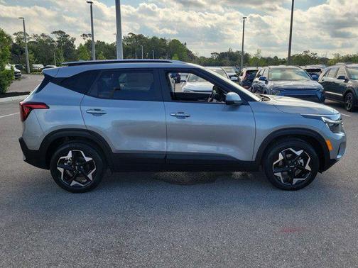 2025 Kia Seltos S