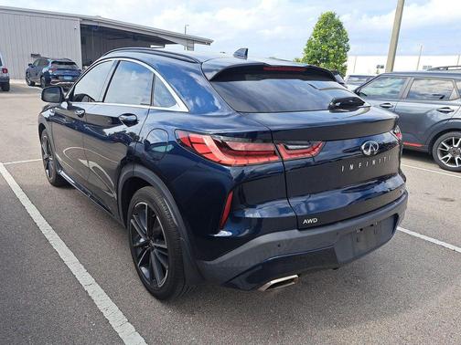 2022 INFINITI QX55 LUXE