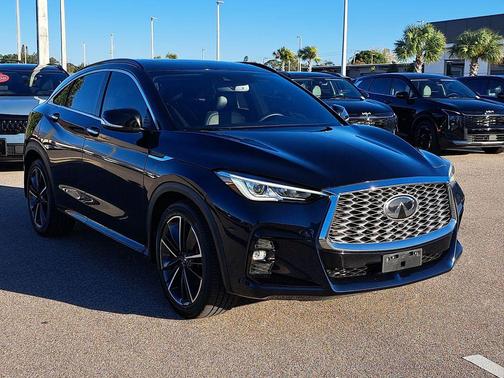 2022 INFINITI QX55 LUXE