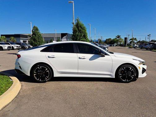 2023 Kia K5 GT-Line