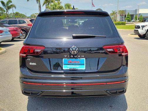 2022 Volkswagen Tiguan 2.0T SE R-Line Black