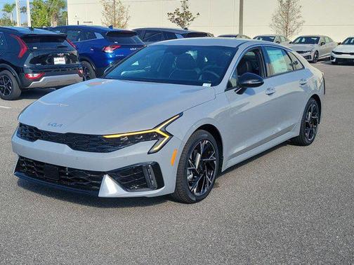 2025 Kia K5 GT-Line