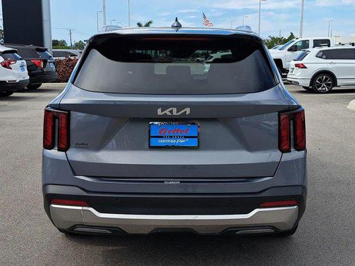 2024 Kia Sorento S