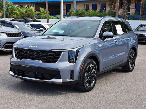 2024 Kia Sorento S