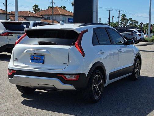 2025 Kia Niro LX
