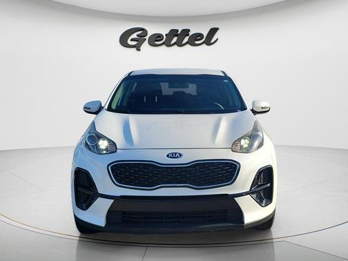 Snow White Pearl 2021 Kia Sportage LX