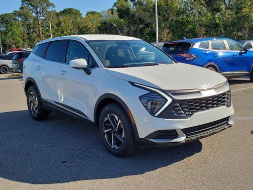 2025 Kia Sportage Hybrid LX