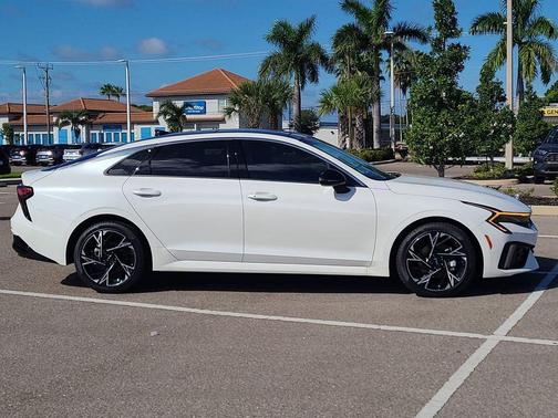 2025 Kia K5 GT-Line