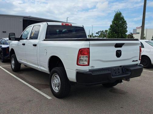 2024 RAM 2500 Tradesman Crew Cab 4x4 6'4' Box