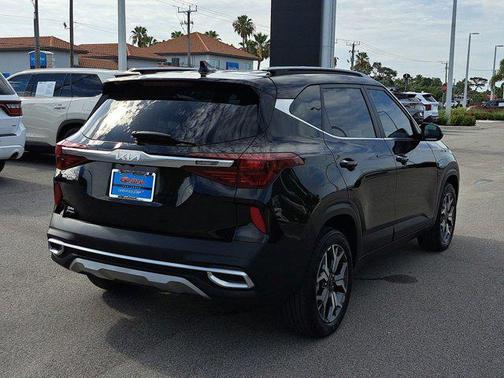 2023 Kia Seltos EX