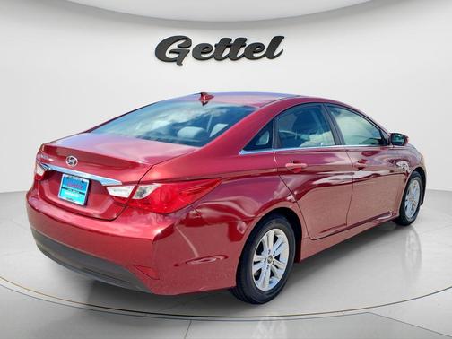 Venetian Red Metallic 2014 Hyundai SONATA GLS