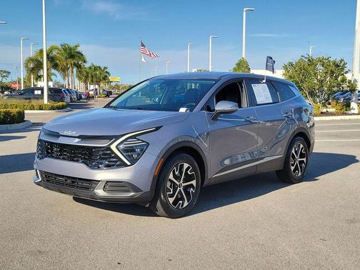 2024 Kia Sportage EX