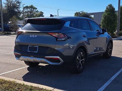 2024 Kia Sportage EX