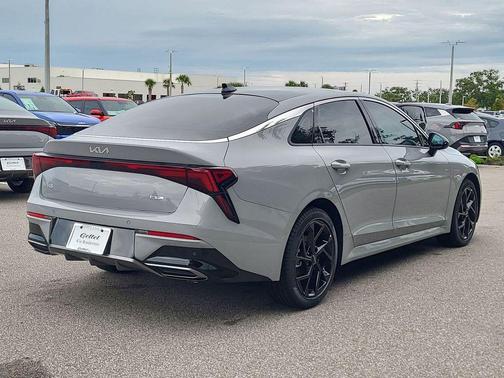 2026 Kia K5 GT-Line