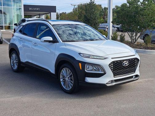 2020 Hyundai KONA SEL Plus