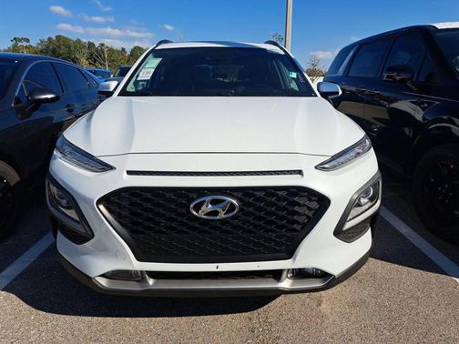 2020 Hyundai KONA SEL Plus