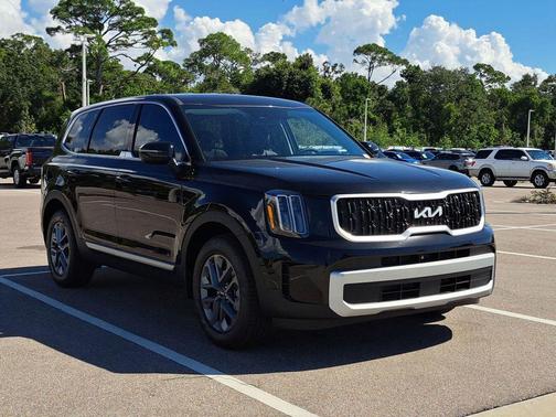 2025 Kia Telluride LX