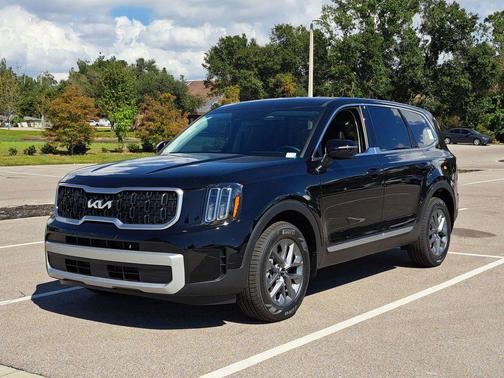 2025 Kia Telluride LX
