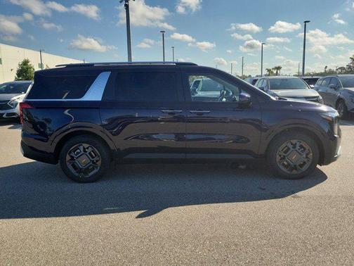 2025 Kia Carnival Hybrid EX