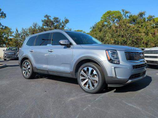 2020 Kia Telluride S