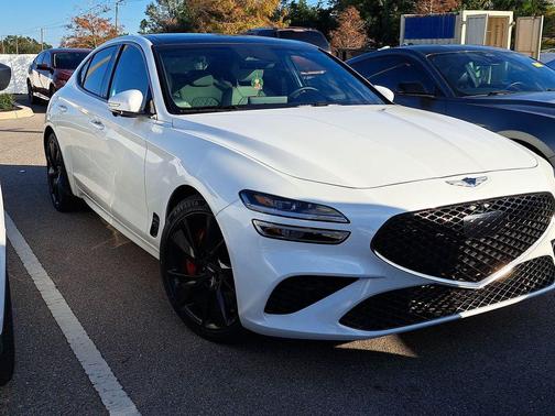 2022 Genesis G70 3.3T RWD
