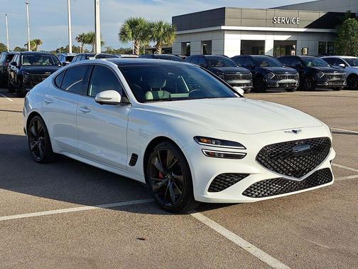2022 Genesis G70 3.3T RWD