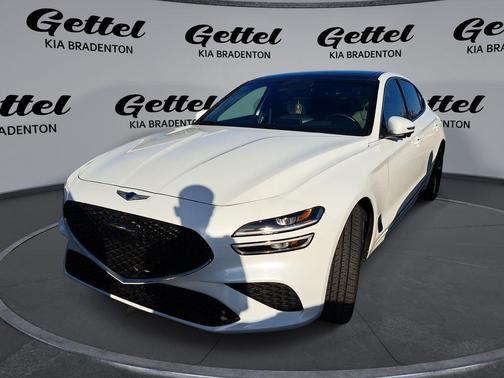 2022 Genesis G70 3.3T RWD