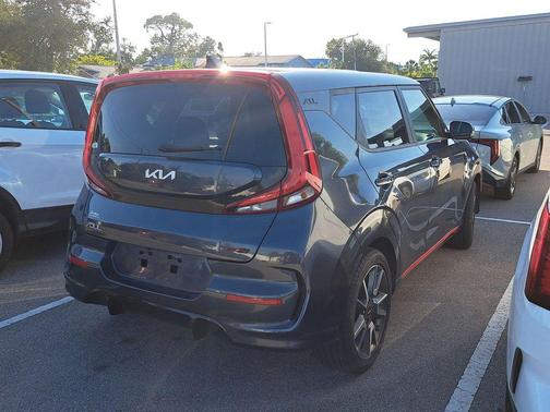2022 Kia Soul GT-Line