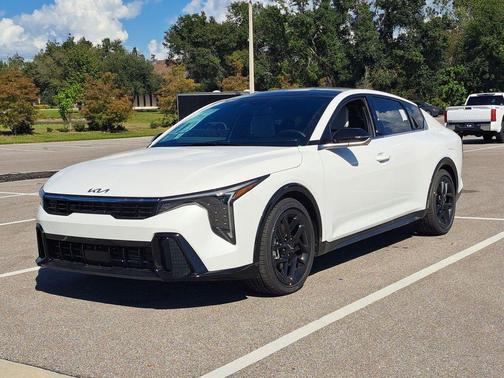 2025 Kia K4 GT-Line Turbo