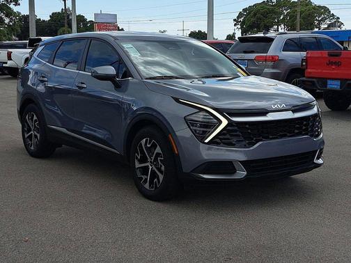 2024 Kia Sportage EX