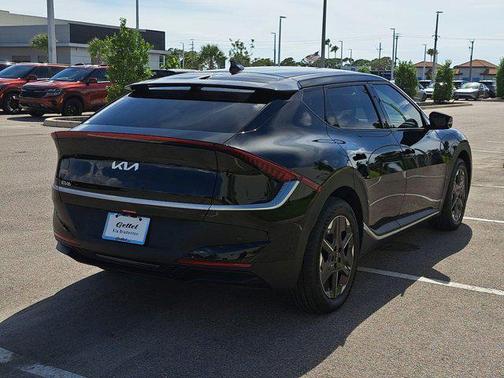 2025 Kia EV6 Light Long Range